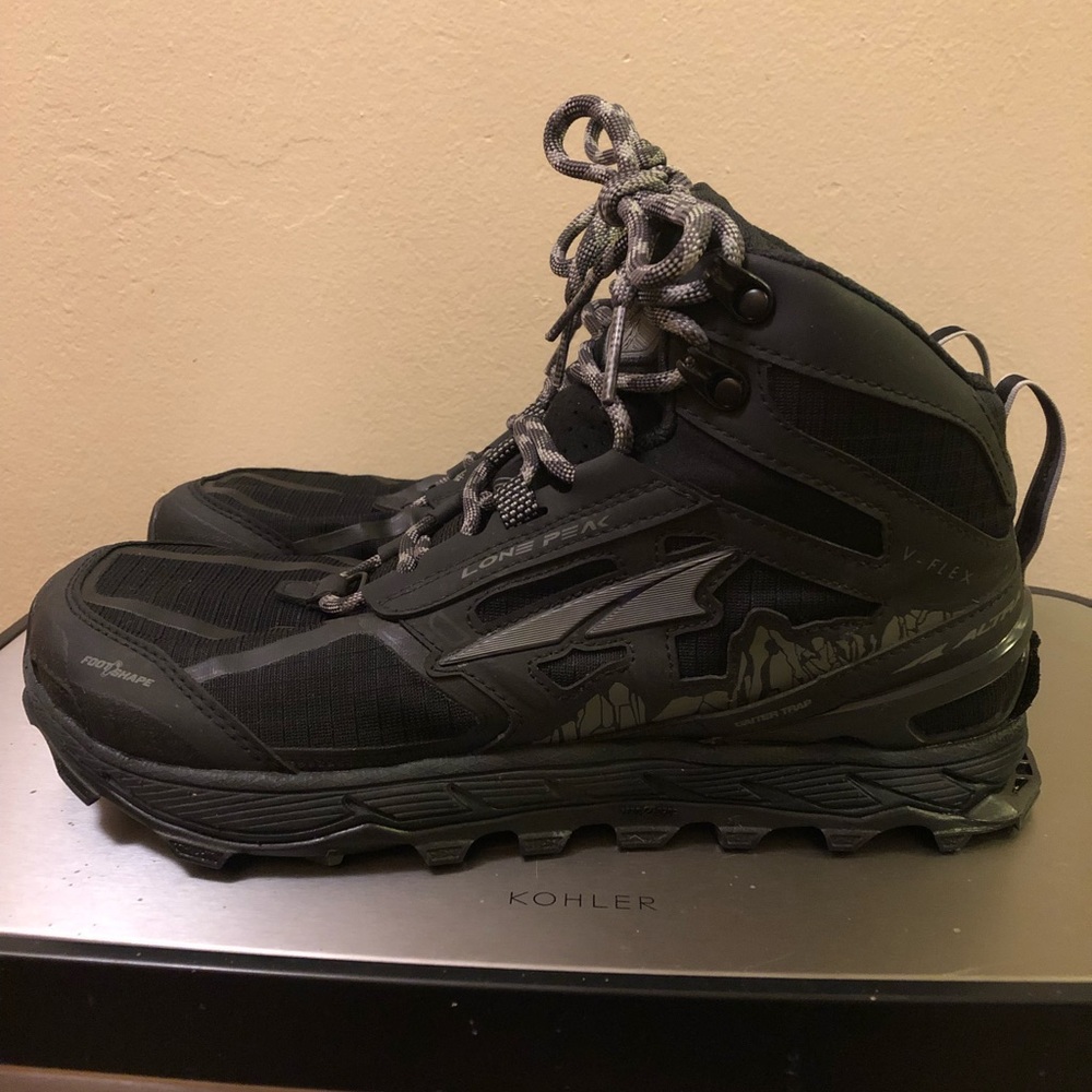 Altra Lone Peak 4 Hikers